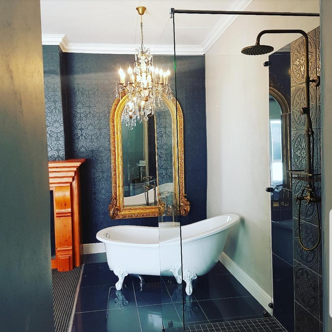 The Kingsman Boutique Hotel Burgersdorp エクステリア 写真